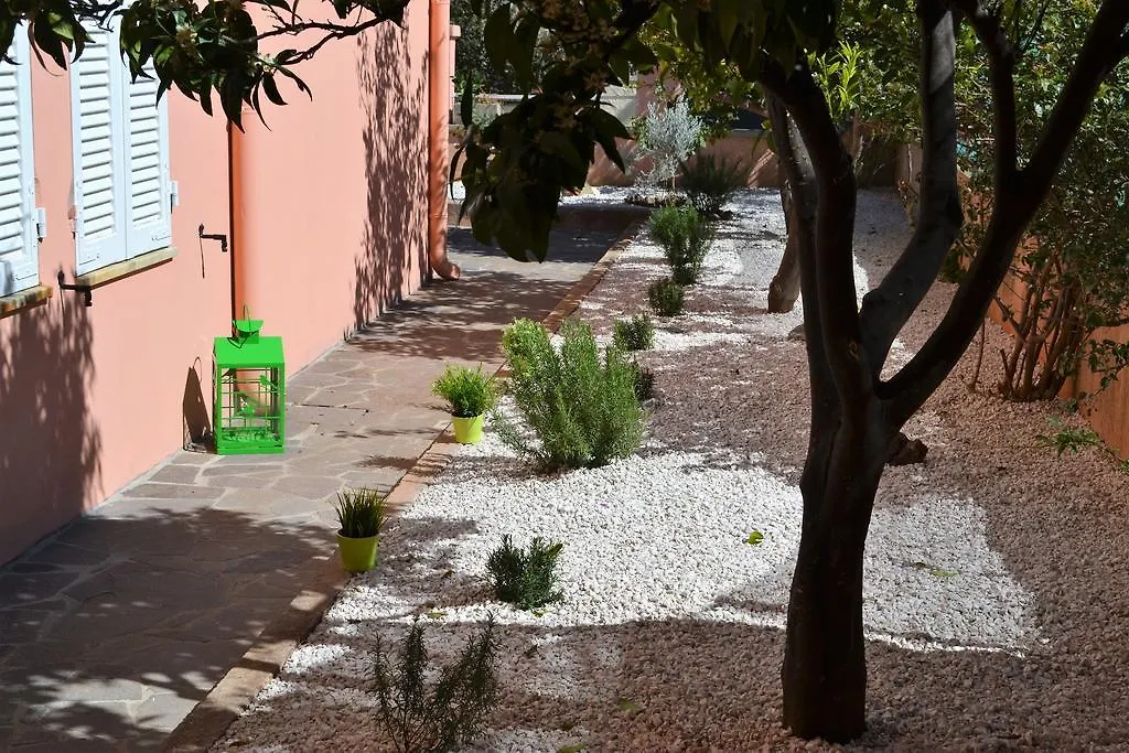 Casa Vacanze Mura Cala Gonone 0*,